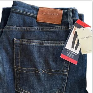 LUCKY BRAND Men’s 221 Straight Jeans